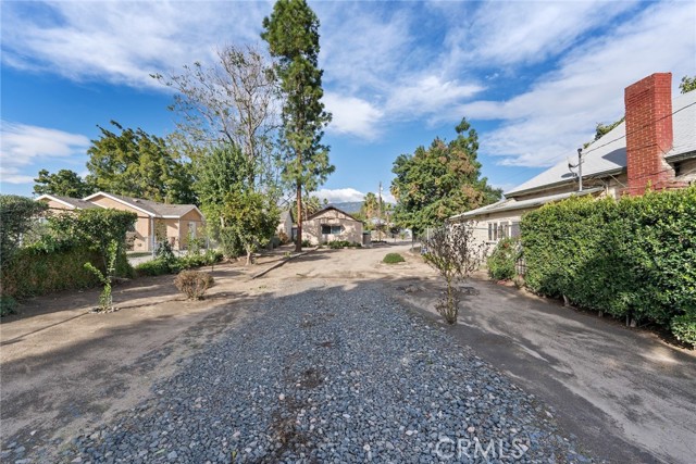 Detail Gallery Image 32 of 45 For 352 E 16th, San Bernardino,  CA 92404 - 2 Beds | 1 Baths