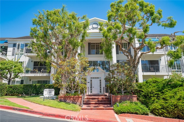 Front Image Thumbnail for CROC25234372