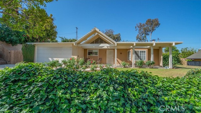 124 Masters Ave, Riverside, CA 92507