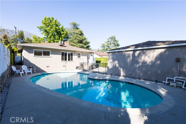 3334 Alabama Street, La Crescenta, California 91214, 3 Bedrooms Bedrooms, ,1 BathroomBathrooms,Residential Lease,For Rent,3334 Alabama Street,CRGD25156359