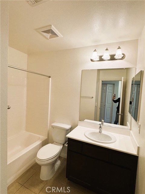 Detail Gallery Image 15 of 21 For 2643 E Foothill Bld #301,  Glendora,  CA 91740 - 3 Beds | 2/1 Baths