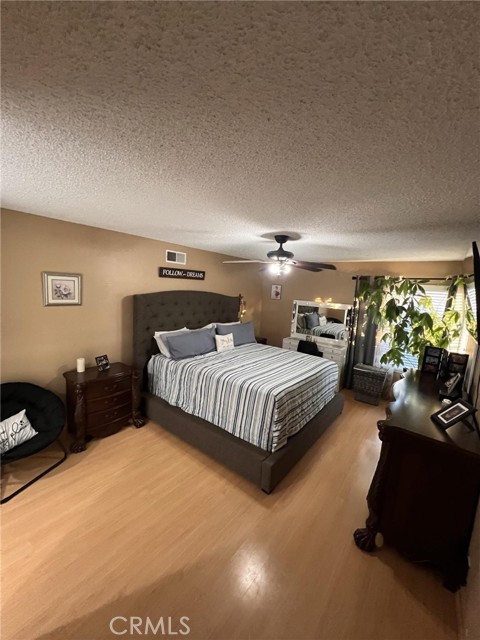 Detail Gallery Image 31 of 48 For 591 N Smoke Tree, Rialto,  CA 92376 - 3 Beds | 2 Baths