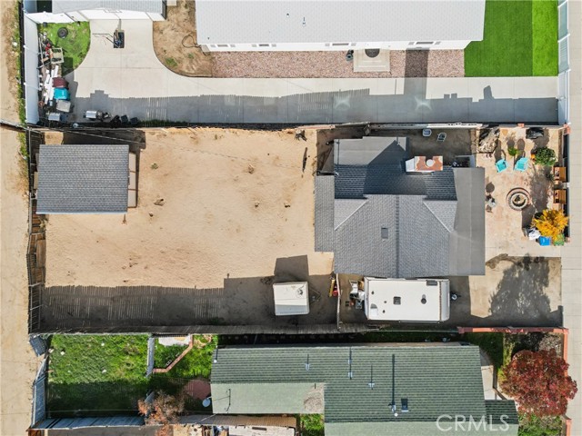 313 N 3rd St, Banning CA: https://media.crmls.org/medias/2c49c36a-3867-4d2c-a7d0-8f189a2908dc.jpg