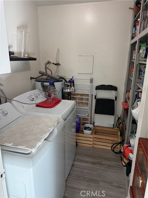 Detail Gallery Image 7 of 25 For 6672 Sun Dr #C,  Huntington Beach,  CA 92647 - 3 Beds | 1/1 Baths