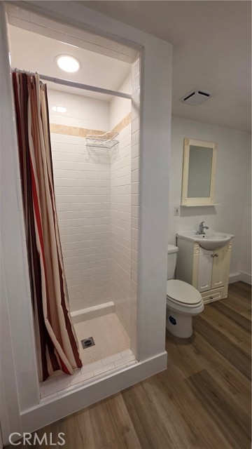 Detail Gallery Image 44 of 58 For 18224 Chatsworth, Porter Ranch,  CA 91326 - 5 Beds | 3 Baths