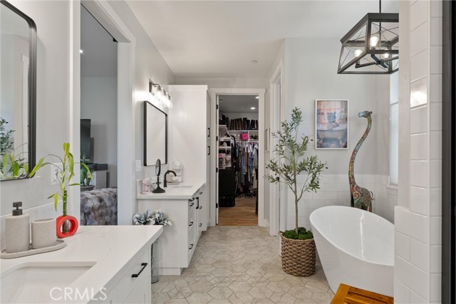 Detail Gallery Image 20 of 33 For 212 Valley View Dr, Paradise,  CA 95969 - 4 Beds | 2/1 Baths