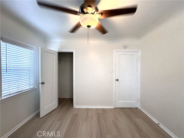 73 W Plymouth Street, Long Beach CA: https://media.crmls.org/medias/2c4a7f16-cf9b-4624-807f-44fcef670363.jpg