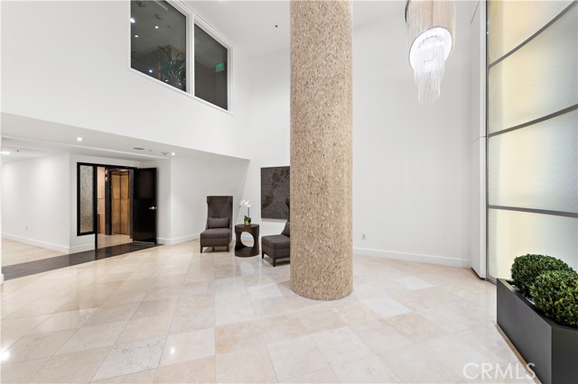 3141 Michelson Drive, Irvine CA: https://media.crmls.org/medias/2c4aa9b9-32fe-4e80-bf23-4091a6f6f942.jpg