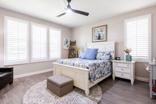1564 Four Seasons Circle, Beaumont CA: https://media.crmls.org/medias/2c4abfe6-ec05-479d-9386-dd4a80dfb77b.jpg