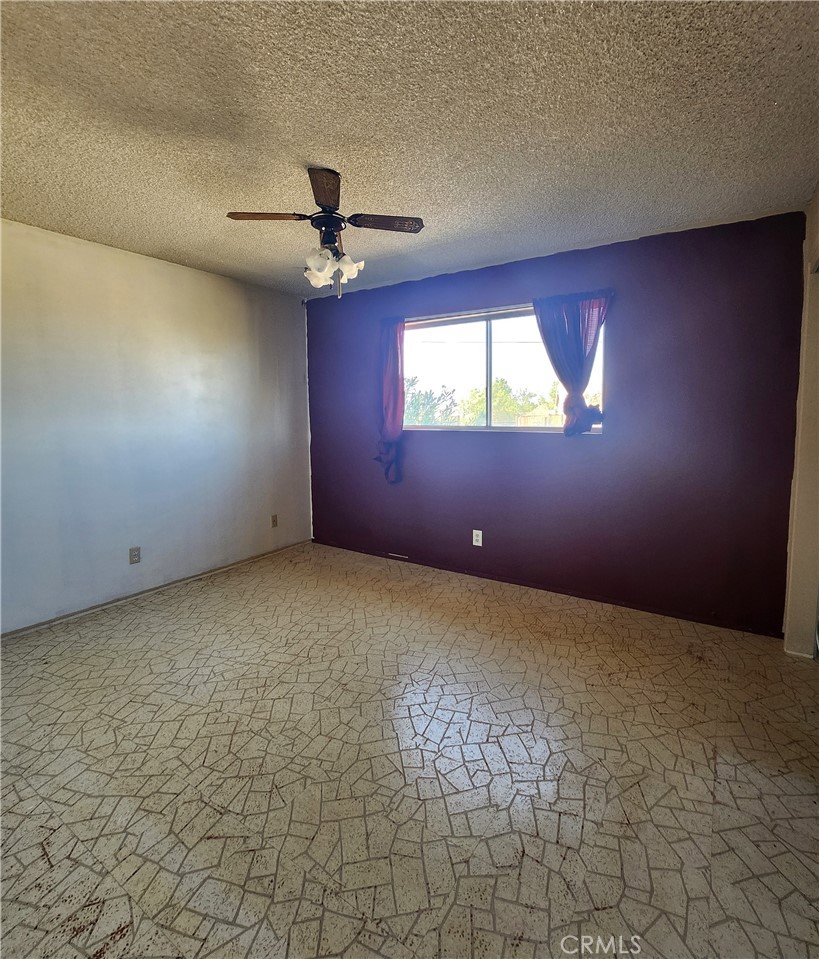 2C4B7002 0E8C 421D 85Cd 91A8C8A5558B 1407 W Burns Avenue, Ridgecrest, Ca 93555 &Lt;Span Style='BackgroundColor:transparent;Padding:0Px;'&Gt; &Lt;Small&Gt; &Lt;I&Gt; &Lt;/I&Gt; &Lt;/Small&Gt;&Lt;/Span&Gt;