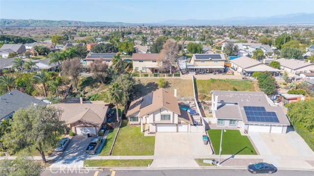 Detail Gallery Image 40 of 47 For 974 Nottingham, Corona,  CA 92880 - 4 Beds | 2/1 Baths