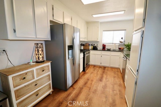 746 Village Lake Mall, Brea CA: https://media.crmls.org/medias/2c4c755a-4b57-442f-9de8-a9ff7c27006e.jpg