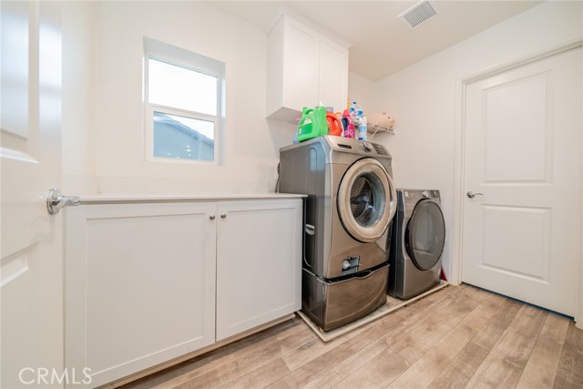 Detail Gallery Image 31 of 41 For 2003 Renata Dr, Perris,  CA 92571 - 4 Beds | 3 Baths