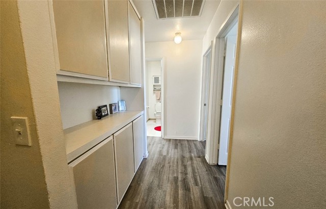 Detail Gallery Image 13 of 37 For 1337 W Latham, Hemet,  CA 92543 - 3 Beds | 2/1 Baths