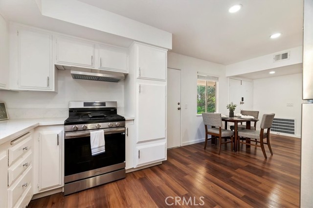 Detail Gallery Image 15 of 41 For 770 Libby, Riverside,  CA 92507 - 6 Beds | 3 Baths