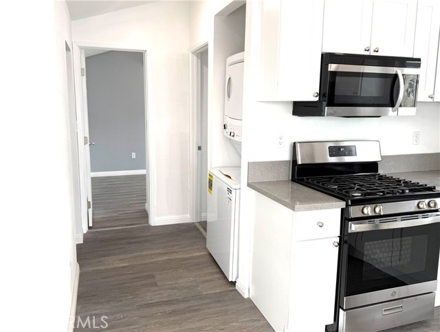 Detail Gallery Image 5 of 9 For 19548 Cypress St #33,  Covina,  CA 91724 - 1 Beds | 1 Baths