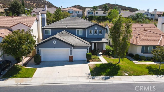 Detail Gallery Image 2 of 63 For 27775 Bottle Brush Way, Murrieta,  CA 92562 - 5 Beds | 3 Baths