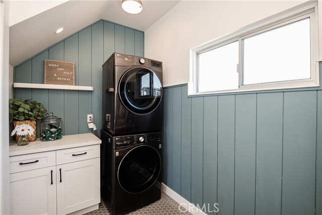 1101 High Lane, Redondo Beach, California 90278, 3 Bedrooms Bedrooms, ,2 BathroomsBathrooms,Residential,Sold,High,SB22142455