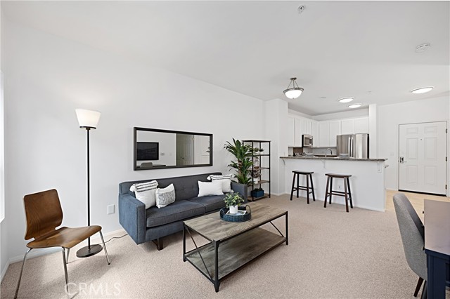 Detail Gallery Image 6 of 33 For 3550 Torrance Bld #209,  Torrance,  CA 90503 - 1 Beds | 1 Baths