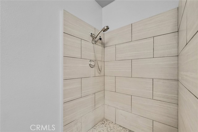 Detail Gallery Image 7 of 39 For 4549 Pinto, Jurupa Valley,  CA 92509 - 3 Beds | 2 Baths