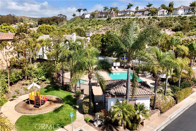 Detail Gallery Image 25 of 27 For 11334 W San Raphael Driveway, San Diego,  CA 92130 - 3 Beds | 2/1 Baths