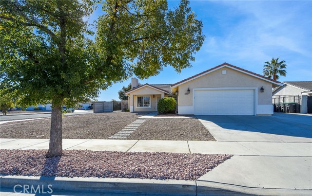 Detail Gallery Image 1 of 29 For 2965 Joshua Way, Hemet,  CA 92545 - 3 Beds | 2 Baths