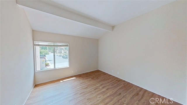 Detail Gallery Image 14 of 27 For 137 Corsica Dr, Newport Beach,  CA 92660 - 2 Beds | 1 Baths