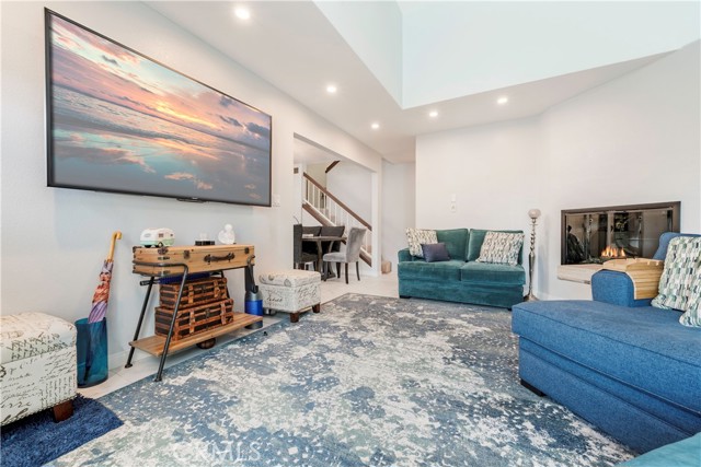 25900 Oak ST Unit: 102