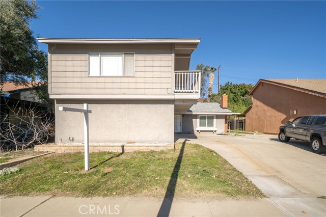 Image 2 for 5040 Pearblossom Dr, Riverside, CA 92507