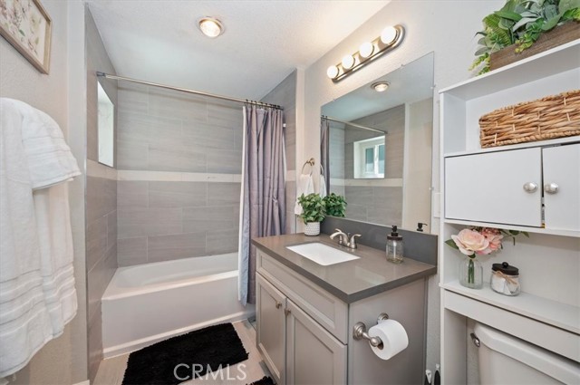 396 Log, Crestline, CA 92325