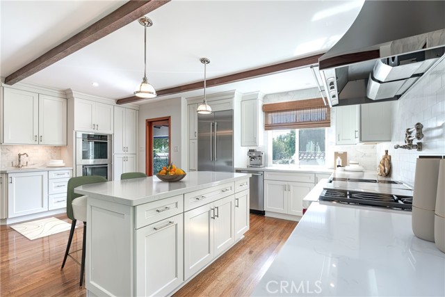 Detail Gallery Image 15 of 53 For 1163 Geneva St, Glendale,  CA 91207 - 4 Beds | 3 Baths