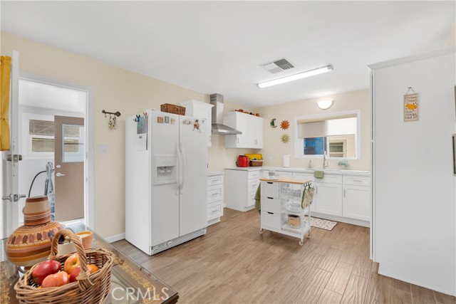 Detail Gallery Image 17 of 34 For 312 W Lugonia Ave, Redlands,  CA 92374 - 2 Beds | 1 Baths