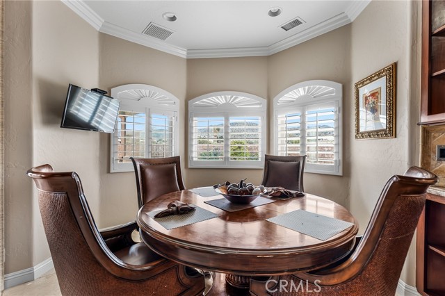 Image 12 of 53 For 58839 Santa Barbara Dr