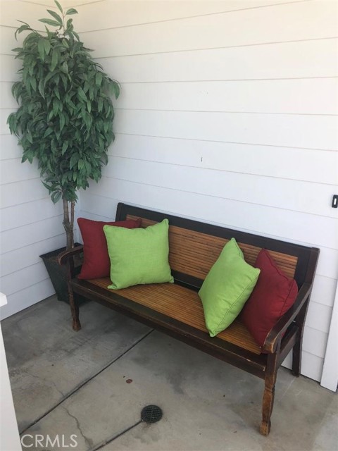 Detail Gallery Image 20 of 35 For 3401 5th Ave, Corona Del Mar,  CA 92625 - 3 Beds | 2/1 Baths