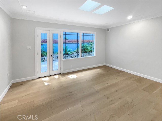 2252 Verde Oak Drive, Los Angeles CA: https://media.crmls.org/medias/2c561473-ea49-4bdb-a84a-889c41ef7f72.jpg