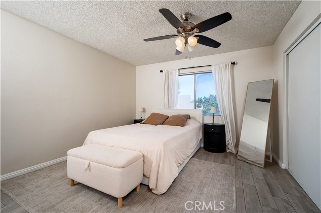 818 Live Oak Place, Corona CA: https://media.crmls.org/medias/2c563e03-2acd-4c19-a840-5f1b3bde1cb2.jpg