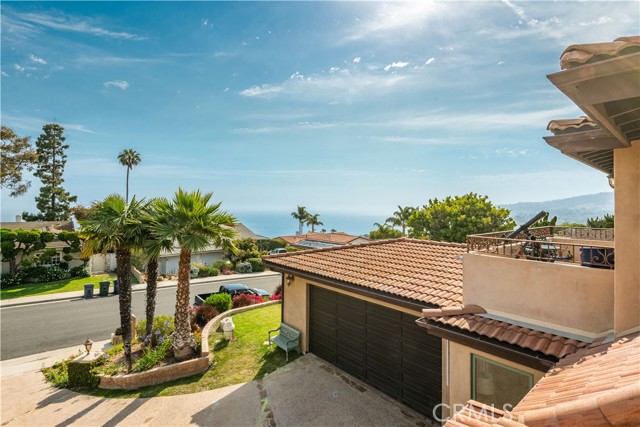 32346 Phantom Drive, Rancho Palos Verdes, California 90275, 5 Bedrooms Bedrooms, ,3 BathroomsBathrooms,Residential,Sold,Phantom,PV21137136