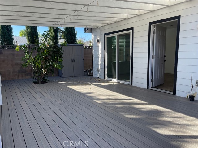 Detail Gallery Image 13 of 13 For 6219 Glide Ave, Woodland Hills,  CA 91367 - 2 Beds | 1 Baths