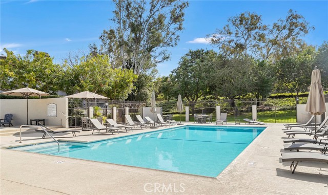 Detail Gallery Image 29 of 31 For 12 Sunstream, Irvine,  CA 92603 - 2 Beds | 2/1 Baths