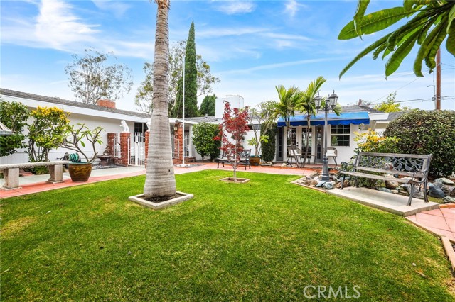 Detail Gallery Image 2 of 42 For 11101 Martha Ann Drive, Rossmoor,  CA 90720 - 3 Beds | 2 Baths