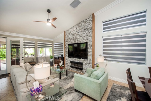 1151 Paseo Tasco Circle, Corona CA: https://media.crmls.org/medias/2c583c3d-1a47-44bd-b835-f46a4cc5a590.jpg