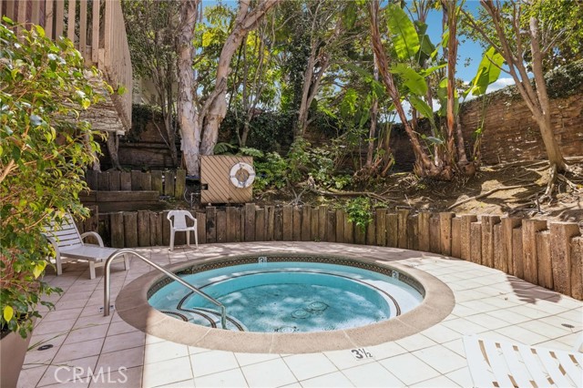 Detail Gallery Image 29 of 36 For 450 San Vicente Bld #203,  Santa Monica,  CA 90402 - 2 Beds | 2 Baths