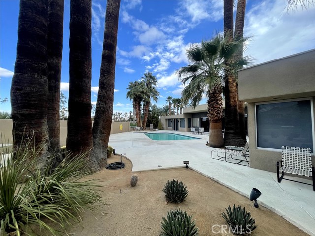 40231 Club View Drive, Rancho Mirage CA: https://media.crmls.org/medias/2c599420-551b-4e92-b382-754efbe0799f.jpg