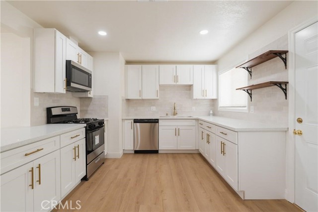 16207 Bamboo Street, La Puente CA: https://media.crmls.org/medias/2c59a933-1422-494e-ae95-0fdc6c9766b6.jpg