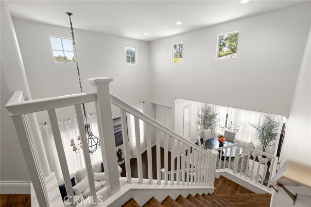 68 Radiance Lane, Rancho Santa Margarita CA: https://media.crmls.org/medias/2c59f1b7-a5b0-49fd-b6b0-d40fca16c133.jpg