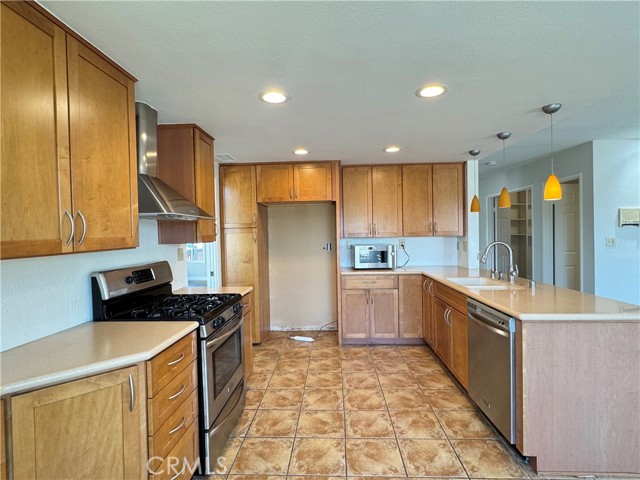 Detail Gallery Image 8 of 27 For 3381 Marble Ridge Dr, Chino Hills,  CA 91709 - 4 Beds | 3 Baths
