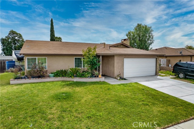 Detail Gallery Image 2 of 15 For 25035 Brodiaea Ave, Moreno Valley,  CA 92553 - 3 Beds | 2 Baths