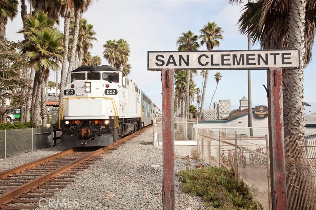 106 Plaza Via Sol, San Clemente CA: https://media.crmls.org/medias/2c5b3cfb-7c54-4e2b-9c1a-f6550dc2340b.jpg