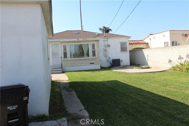 Detail Gallery Image 28 of 49 For 9812 S Denker, Los Angeles,  CA 90047 - 2 Beds | 1 Baths