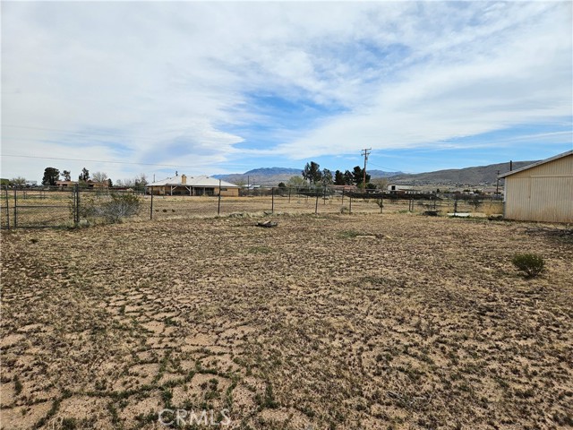 Detail Gallery Image 26 of 31 For 11175 Tyee Rd, Apple Valley,  CA 92308 - 3 Beds | 2 Baths